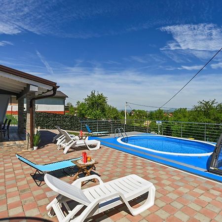 Cvetkova Hiza Sa Jacuzzijem Villa Tuheljske Toplice Exterior foto